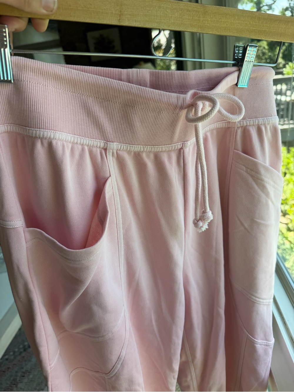 Free People Pink Drawstring Jogger Pants NWT - Picture 3 of 3